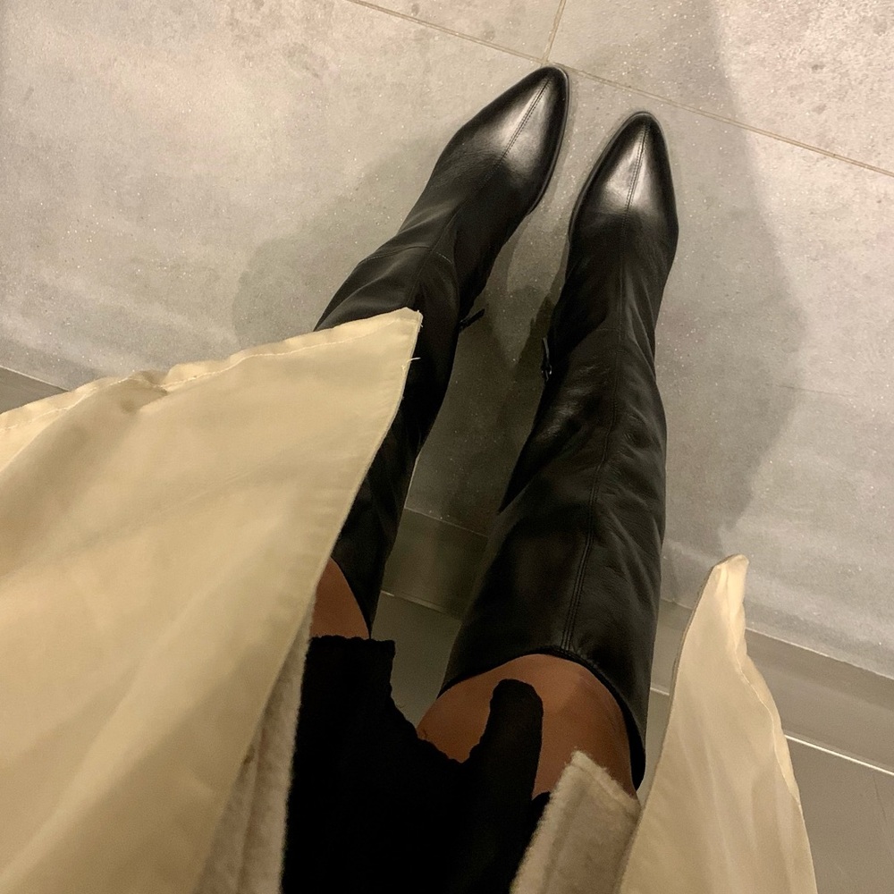 Knee High Black Leather Boots - Picture 2 of 6